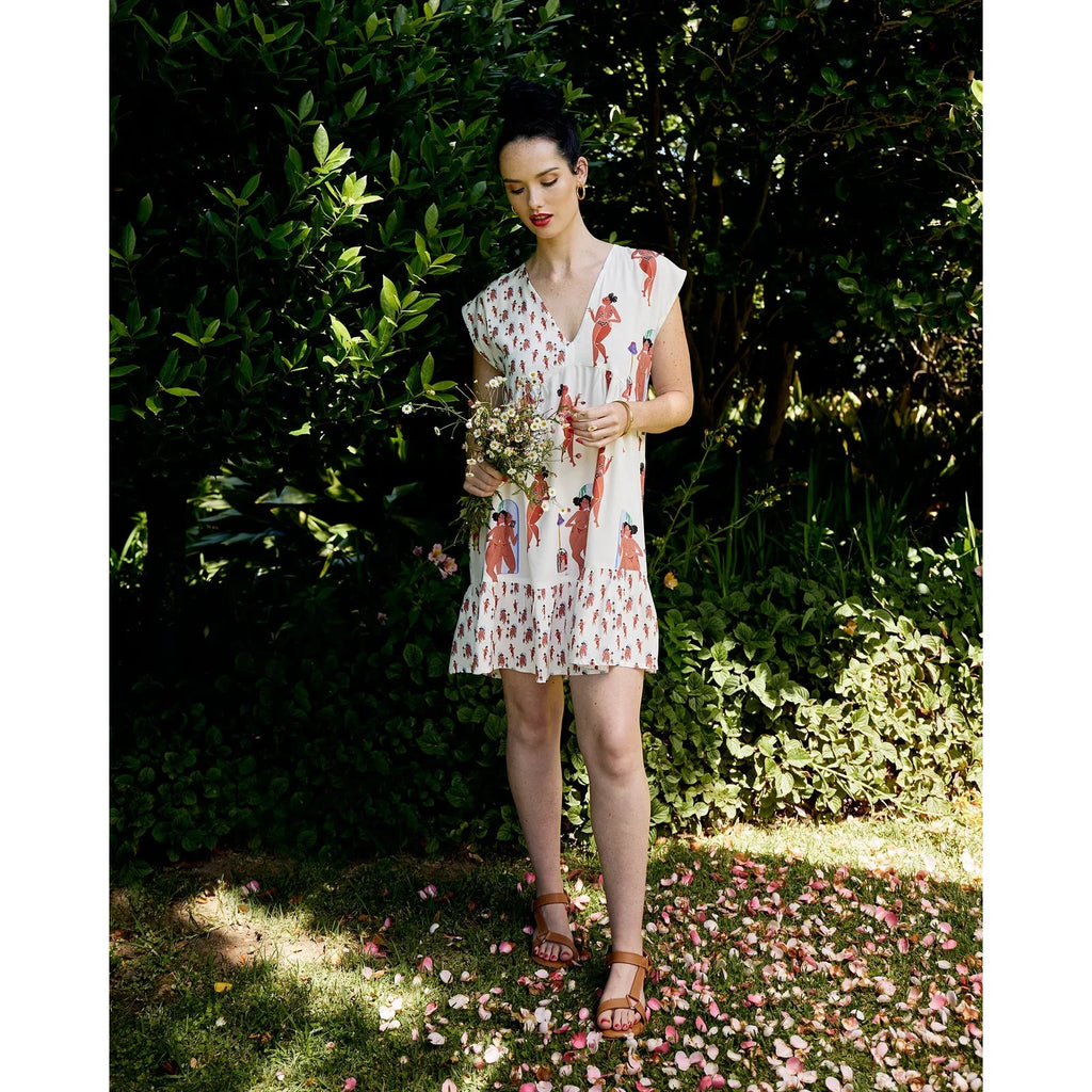Hanky Dress | Standing Ladies combo by Amy-Lee