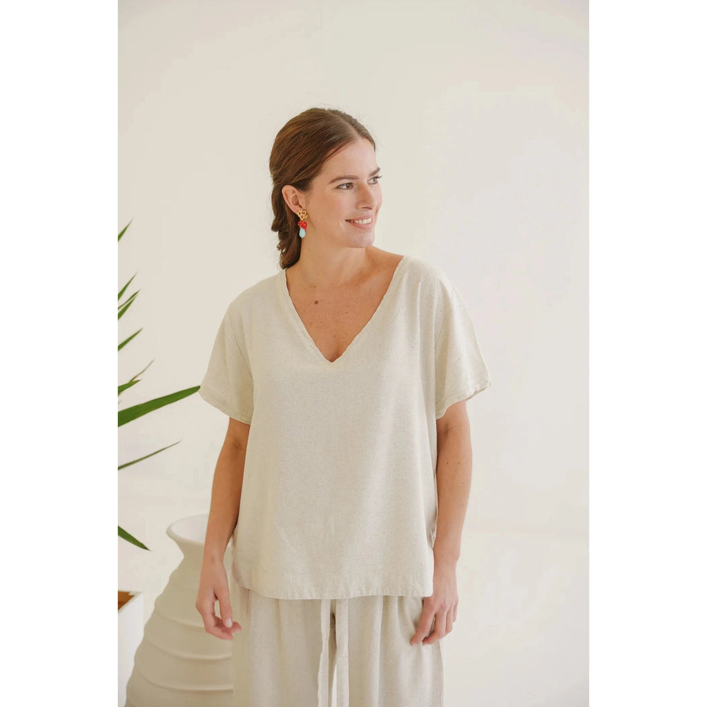 Riva linen v-neck top | Natural