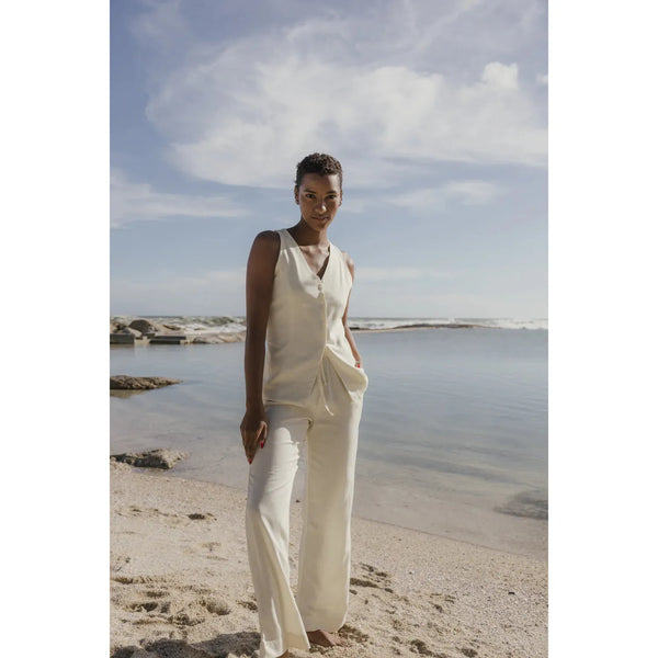 Corfu long v-neck waistcoat