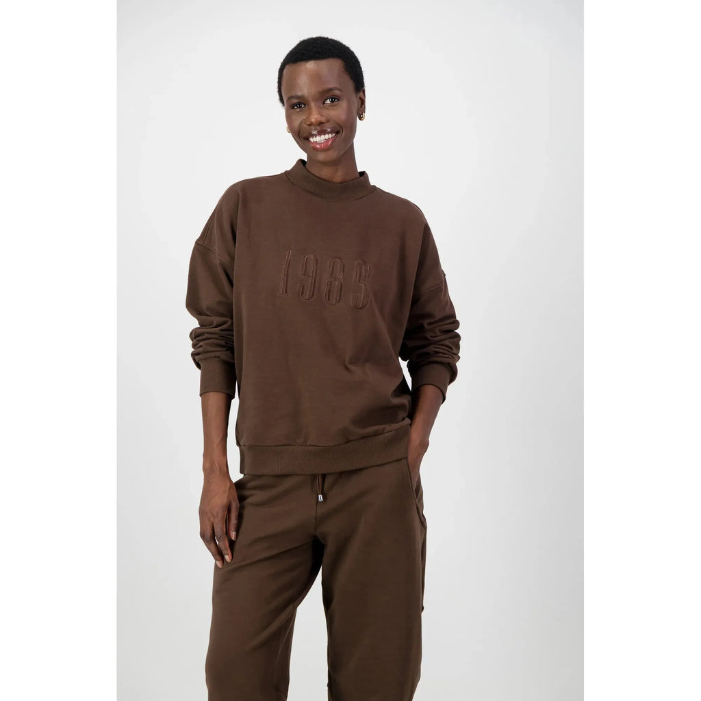 Ali Fleece Embroidered Crew Neck Top