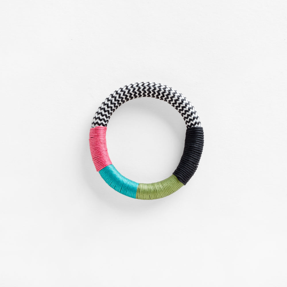 Dynamic Bracelet | White Zig Zag | Pink Aqua - Purr Clothing - Pichulik